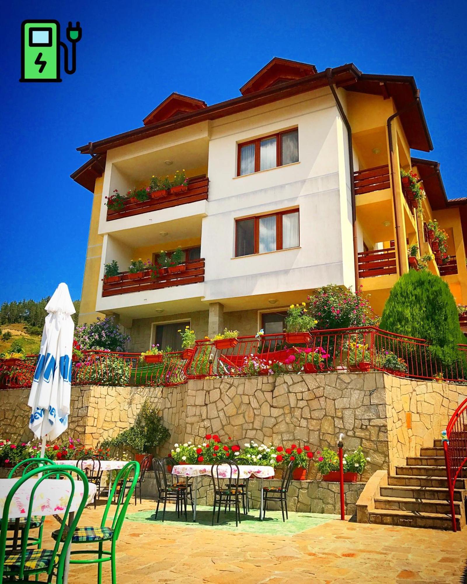 Kris Guest House 데빈 외부 사진