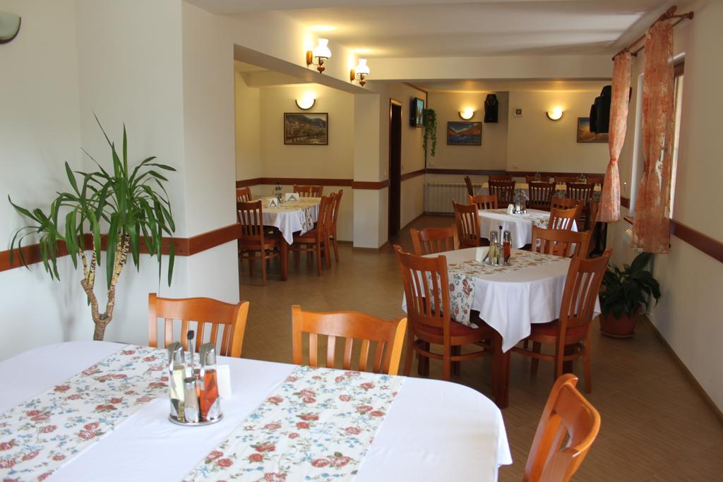 Kris Guest House 데빈 외부 사진