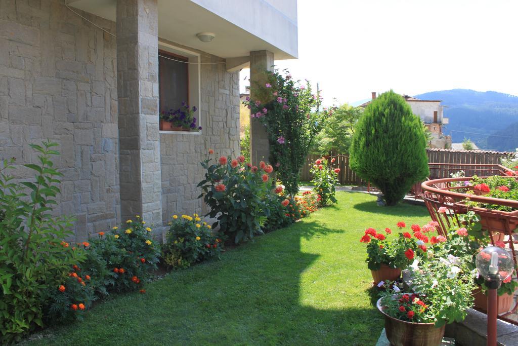 Kris Guest House 데빈 외부 사진